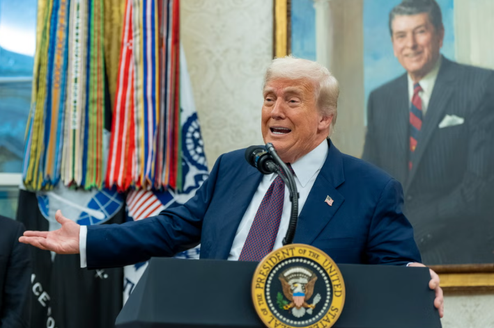 川普啟動新關稅戰引發69國被課重稅，美國重塑貿易秩序的野心與代價引發熱議