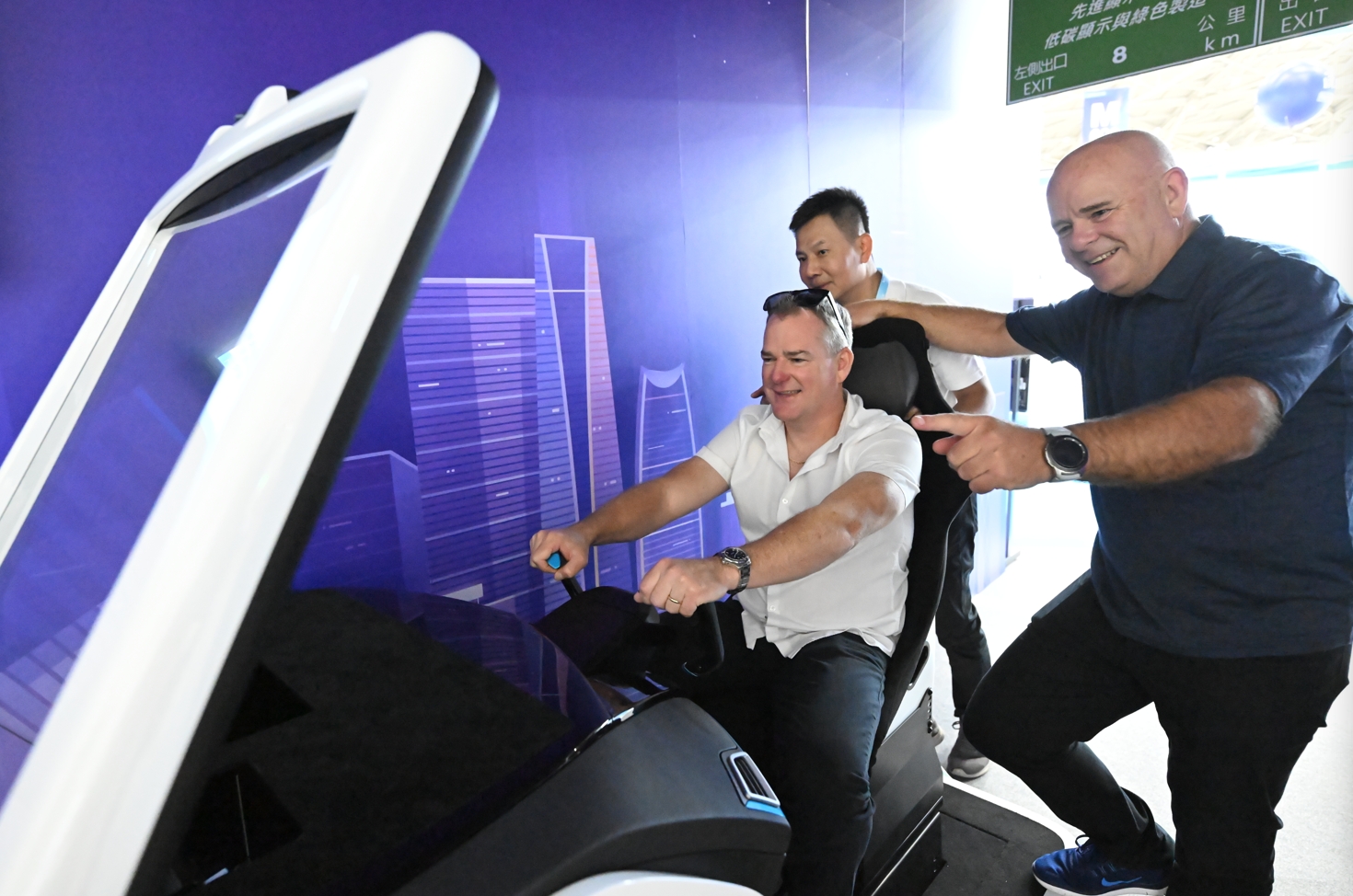 經濟部與顯示產業攜手展出27項創新技術 鎖定先進封裝