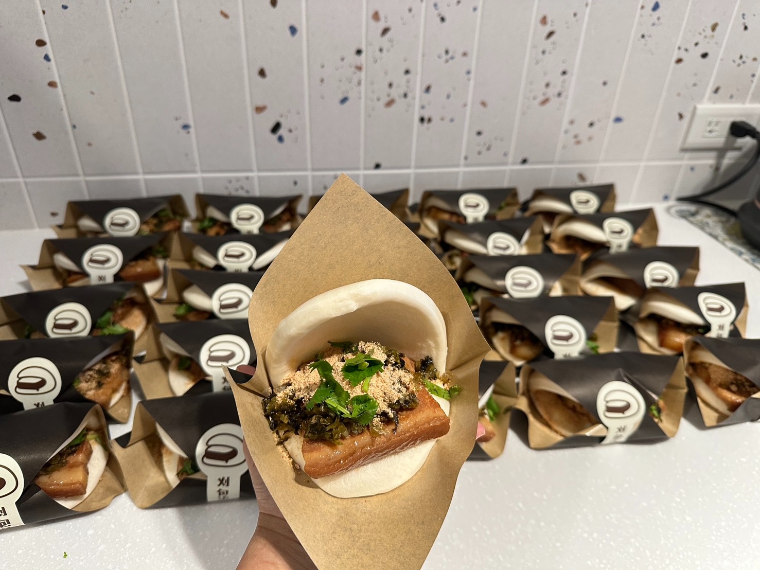 從爸爸手藝到創業路 刈包柒每一口都是家的味道