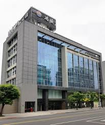 鴻碩精密揮進加國光儲綠能 子公司大啖200億訂單