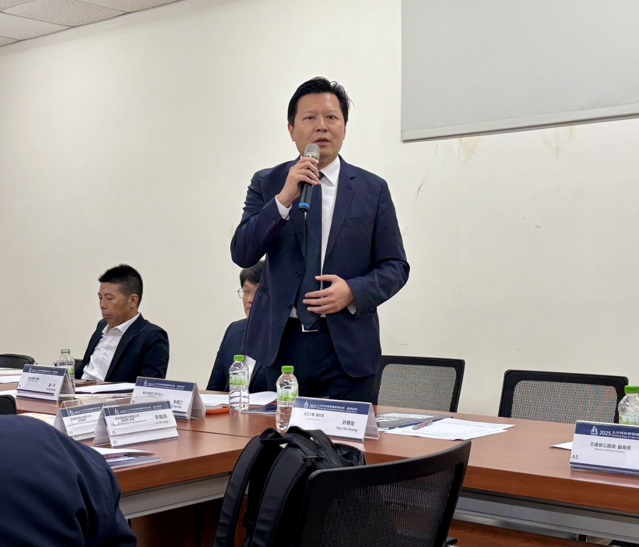 2025土木科技展暨國際研討會聚焦AI智慧×永續工程，新北市副市長朱惕之出席展現城市創新實力