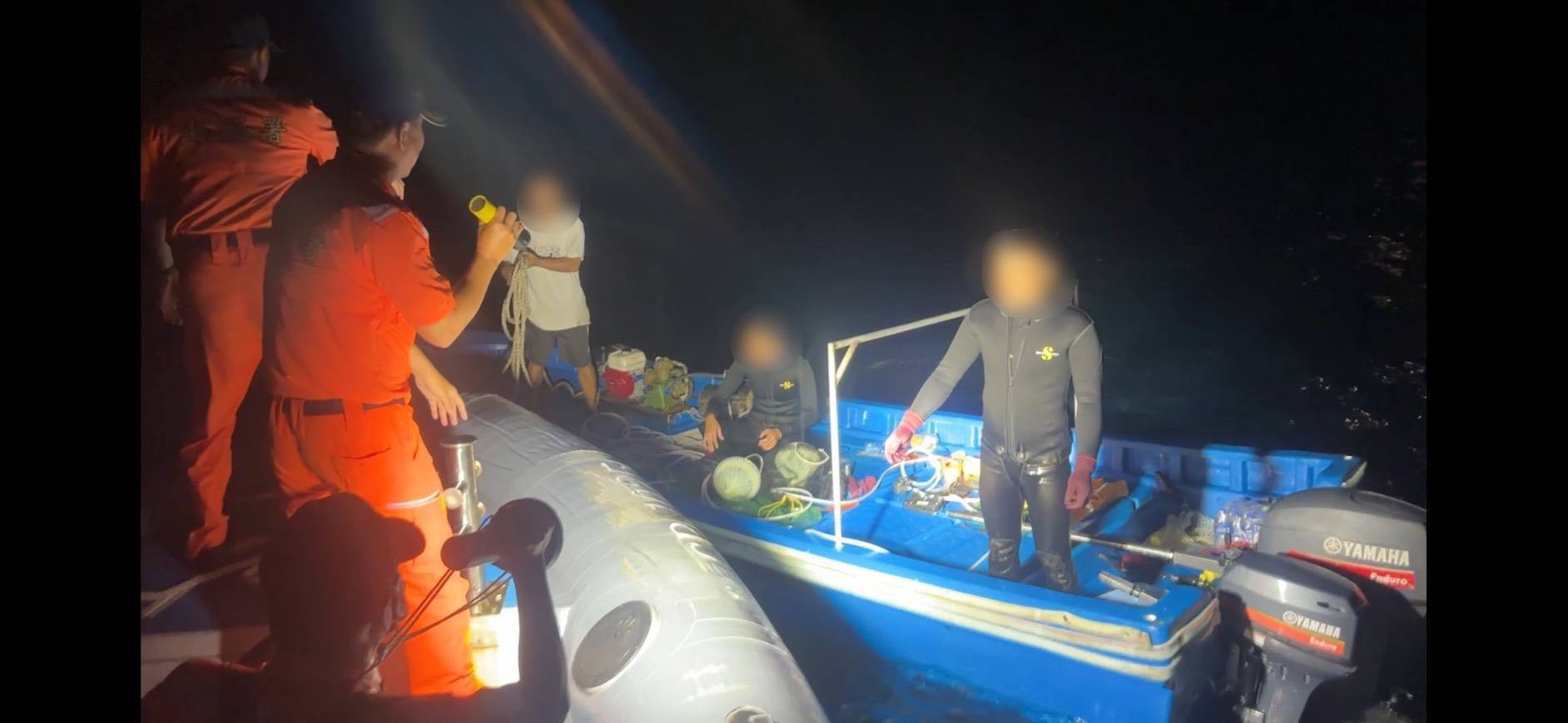 海巡署嚴正捍衛東沙海域　中國海警船與「粵惠來漁04887」越界作業　遭我軍包抄登檢與驅離