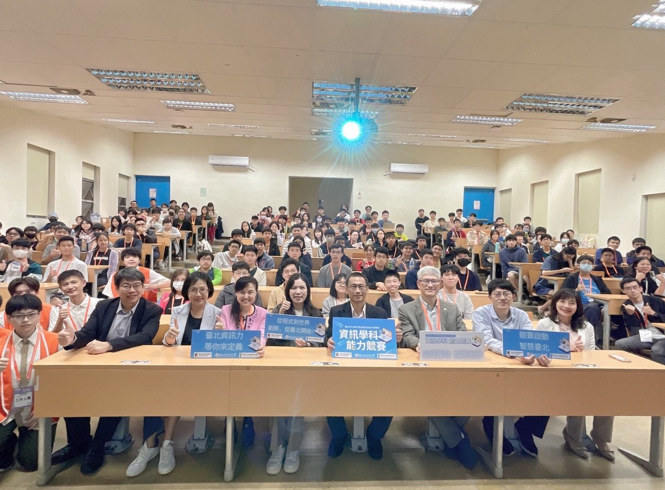 AI與數位思維新視野：臺北市114學年度資訊學科能力競賽135位菁英學生大秀程式設計實力