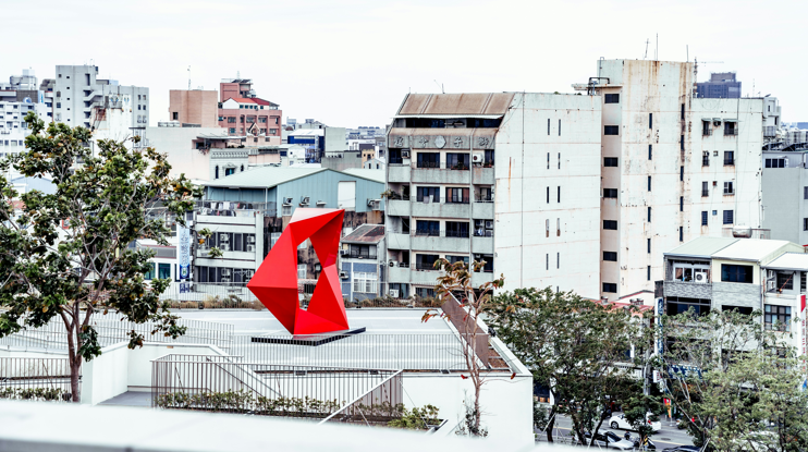 2025年房市暴跌！價格修正期開始，臺南成最大受害者，全年交易量或減少10%