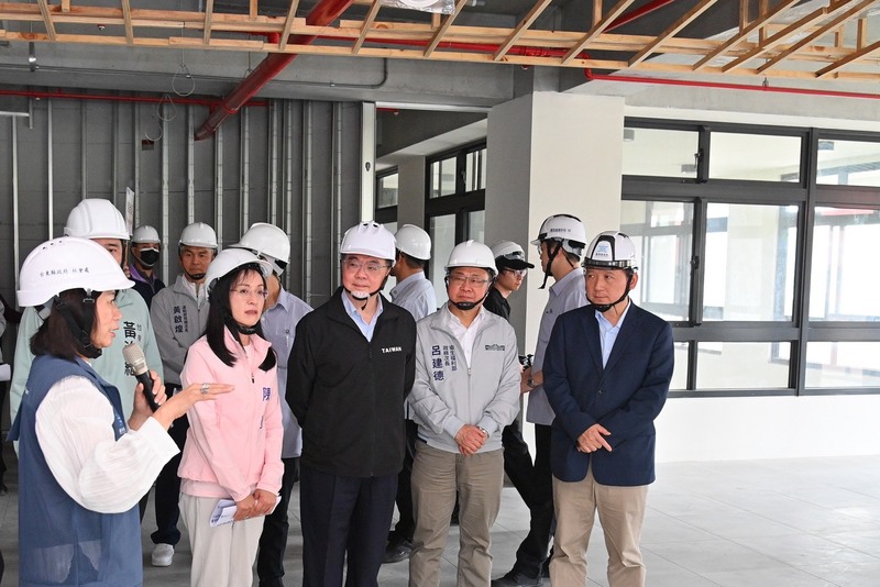 長照3.0再升級！行政院長卓榮泰視察臺東樂齡大樓　強化照護量能