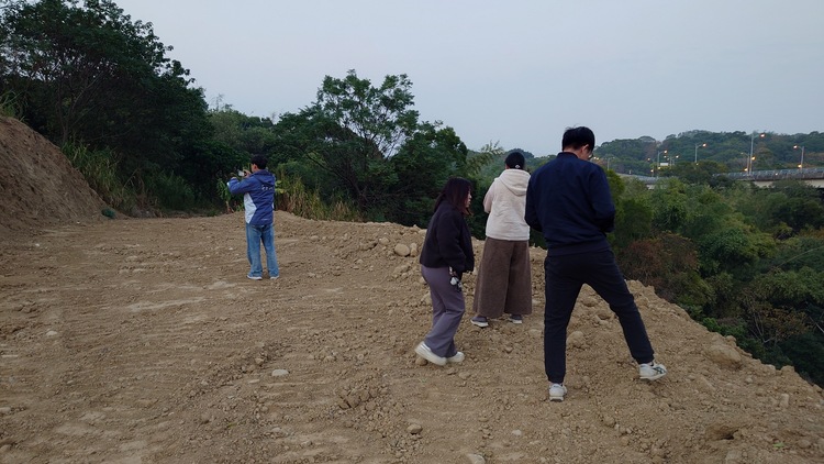 雲林檢環警破獲「合法掩護非法」廢土集團，展現守護國土決心打擊黑心業者