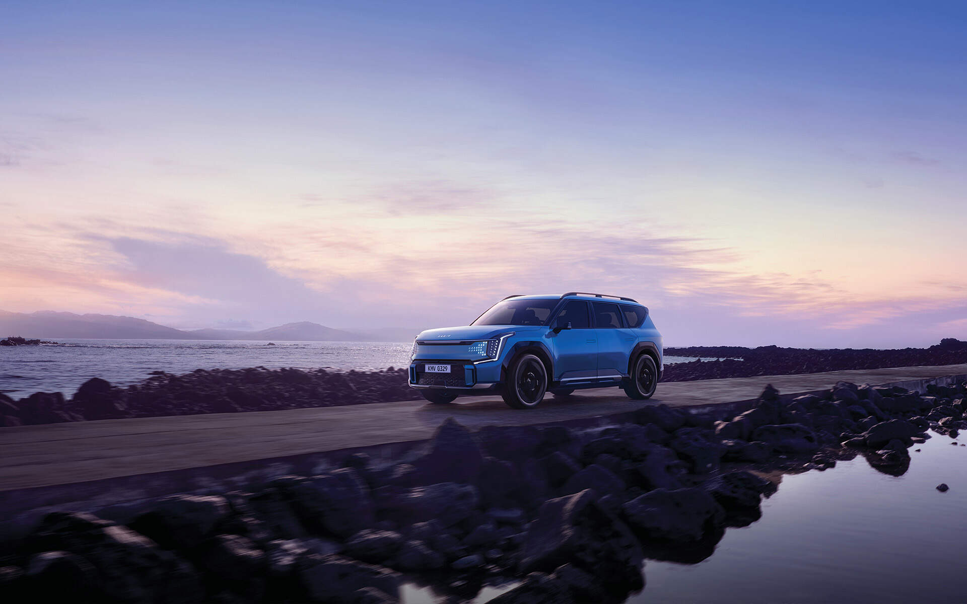 年末購車熱潮來襲！車商推優惠搶業績，專家建議看長遠需求