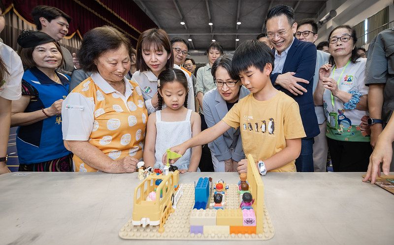 桃園親子活動人氣爆棚　蕭美琴副總統出席玩具愛分享暨玩具復活節　盼打造友善育兒環境讓臺灣社會持續進步