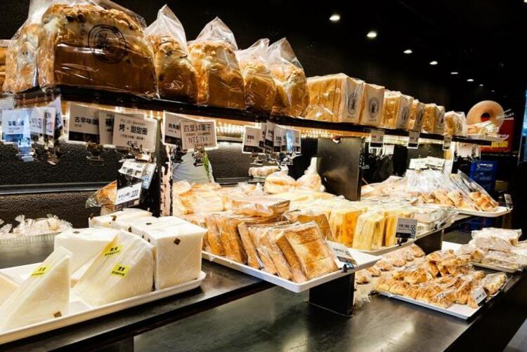 「鹹甜引路臺南味」推升老店聲量　招牌四飽助葡吉麵包羅宋麵包衝高網路聲量與業績成美食打卡焦點