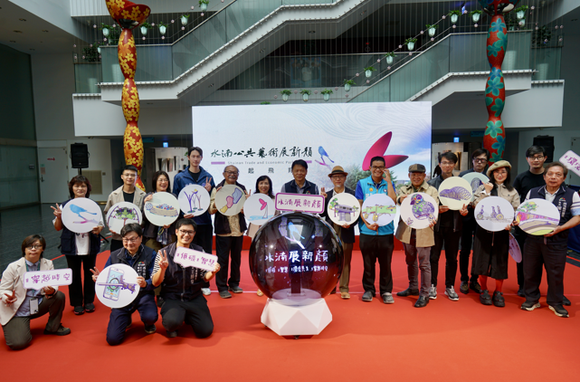 屢獲國際設計獎！臺中水湳經貿園區15件公共藝術成焦點　綠意美學吸引民眾朝聖