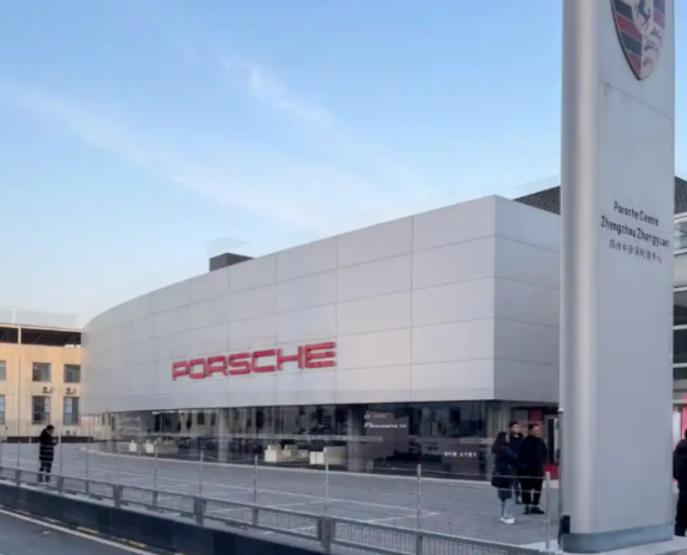 從保時捷經銷商閉店到拔百座充電樁　Porsche在中國市場崩潰下全面充電布局收縮