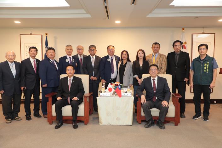 黃偉哲市長與安中市岩井均市長會談 聚焦教育與文化深度合作