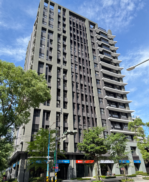 114年8月份房市交易移轉棟(戶)數減少15.2% 新北市交易量驟降至3,777棟