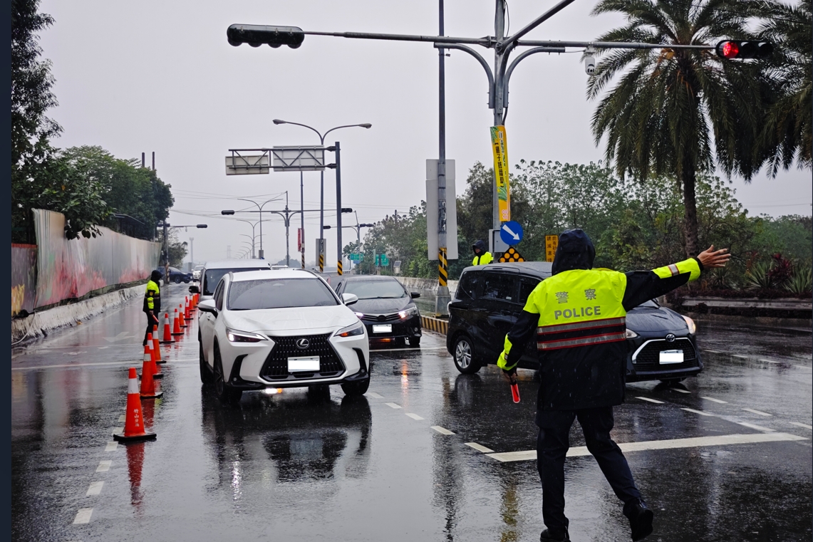 警署加強清明連假交通疏導 維護道路安全與順暢