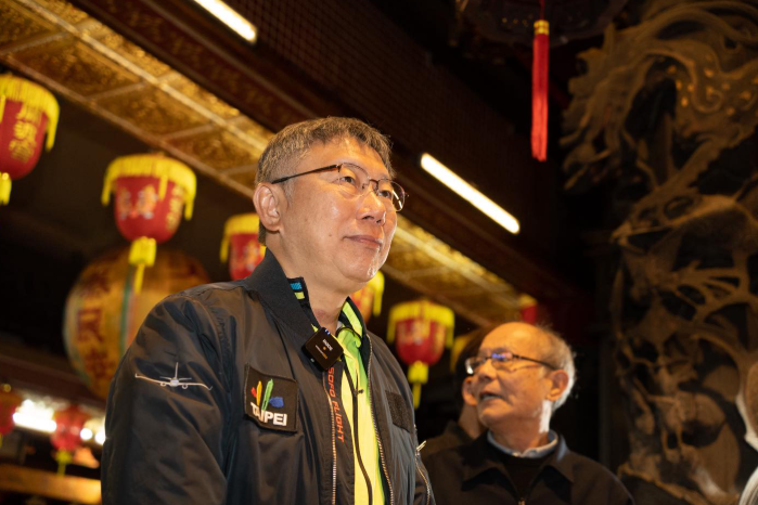 柯文哲面對7千萬交保決策猶豫不決，臉書2句話逾4萬人按讚，京華城弊案裁定引網友熱議