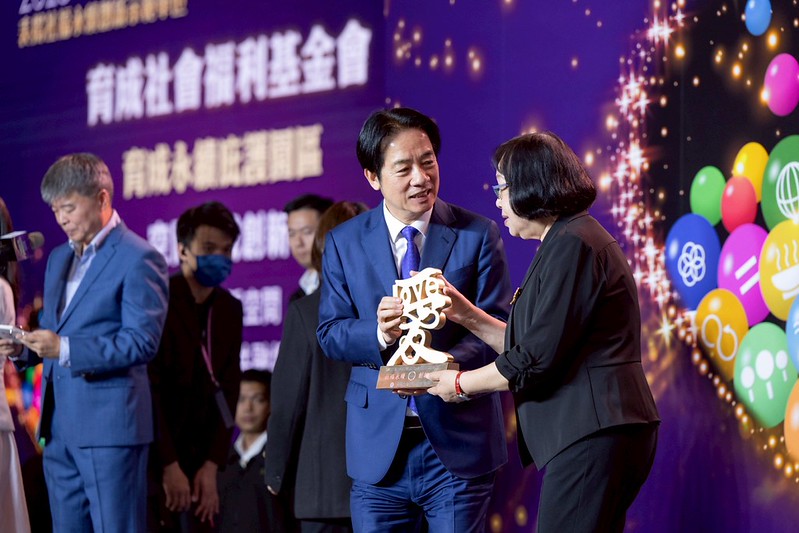 賴清德總統出席台灣社會福利總盟聯合感恩餐會　高度肯定公益團體長年投入社會福利的貢獻