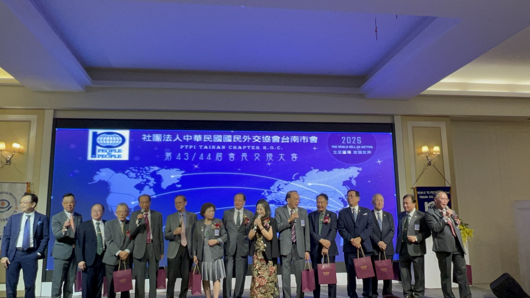 國民外交傳承再升級！中華民國國民外交協會台南市會會長交接典禮舉行　邁入第48年　新任會長顏嘉縈續寫卸任會長張富全永續發展成果