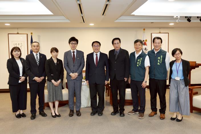 臺南市府熱情迎日本秋田市長沼谷純　黃偉哲市長強調深化日臺青年實體交流