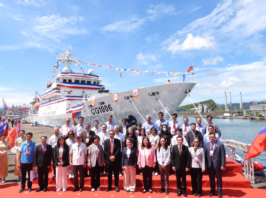 副總統主持盛大儀式　花蓮艦交船暨CG1007命名下水典禮隆重舉行　海巡署艦隊再添新戰力