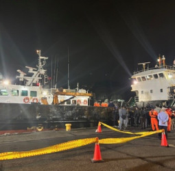 海巡署循線攔檢可疑貨輪　查獲大麻花300多公斤揭露跨國毒品走私運輸手法