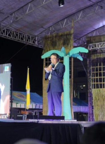 臺南市長黃偉哲出訪阿克蘭省70週年慶 城市外交結合長灘島觀光推廣「下一站台南」