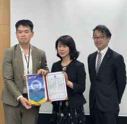 由布院玉之湯為何成功？中正大學企管系MBA訪問團在黃正魁系主任規劃、鄭祥麟教授帶隊實地參訪　董事長兼總經理桑野和泉親自接待解析經營策略