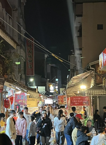 春節臺南觀光回溫超有感　安平老街初三人潮爆量　在地商圈復甦動起來