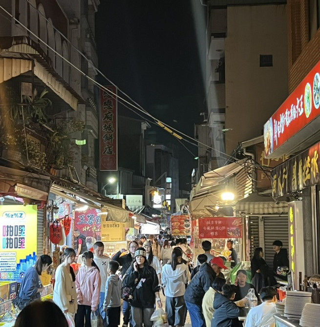春節臺南觀光回溫超有感　安平老街初三人潮爆量　在地商圈復甦動起來