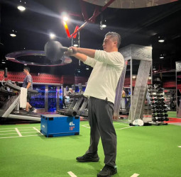 選戰特訓密集展開　民進黨新北市議員參選人張志豪狠甩12公斤提升新北市議會席次競爭力