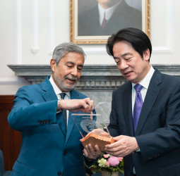 賴清德總統會見美光科技執行長　強調深化臺美合作，推動AI與半導體供應鏈韌性與全球競爭力