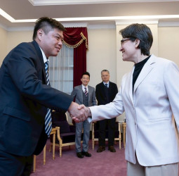 副總統蕭美琴接見第64屆十大傑出青年選拔委員會幹部　期許青商會為培育青年領袖扮演關鍵角色