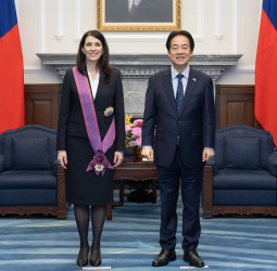 賴清德總統贈勳捷克前眾議長艾達莫娃　高度肯定其深化臺捷友誼與合作的卓越貢獻