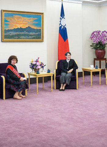 蕭美琴副總統出席頒獎典禮　第30屆志願服務楷模金駝獎得獎人展現志工凝聚社會溫暖力量