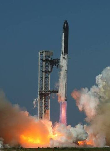SpaceX星艦第13次試飛成功 美國德州完成星鏈衛星部署 平穩濺落印度洋創新里程碑